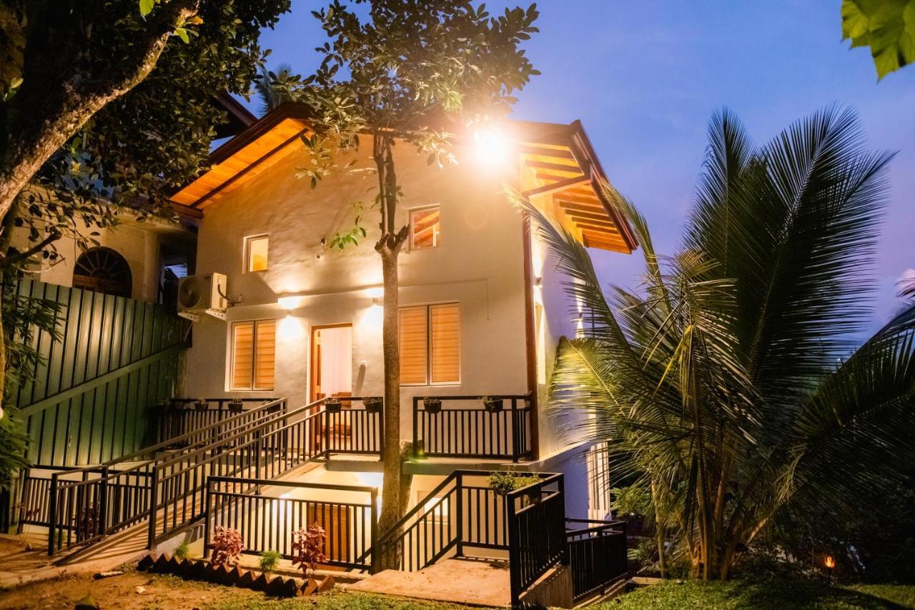 Colonial Residence Kandy Bagian luar foto