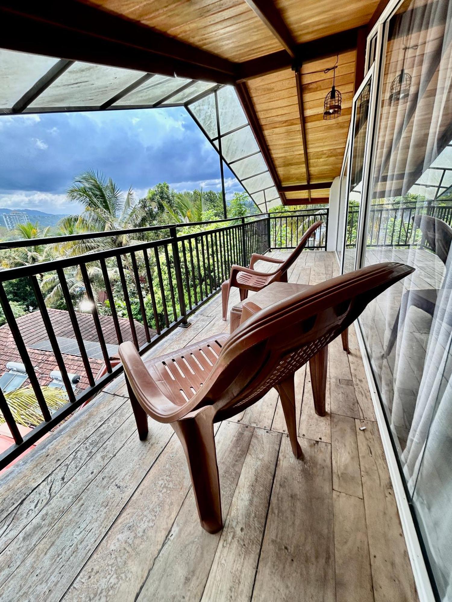 Colonial Residence Kandy Bagian luar foto